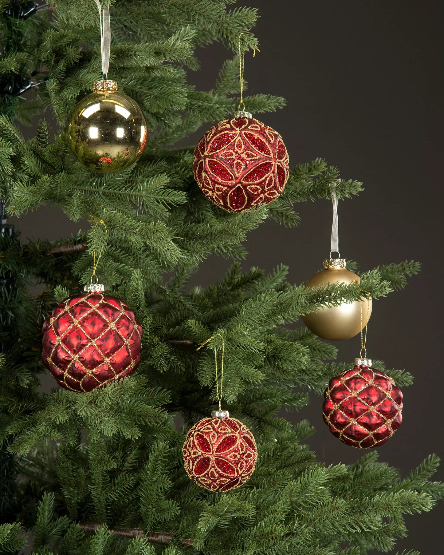 Punainen lasipallo - Joulukoristeet