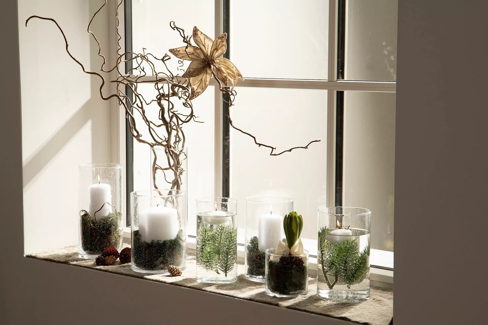 Samettinen kukkakoriste - Joulukoristeet