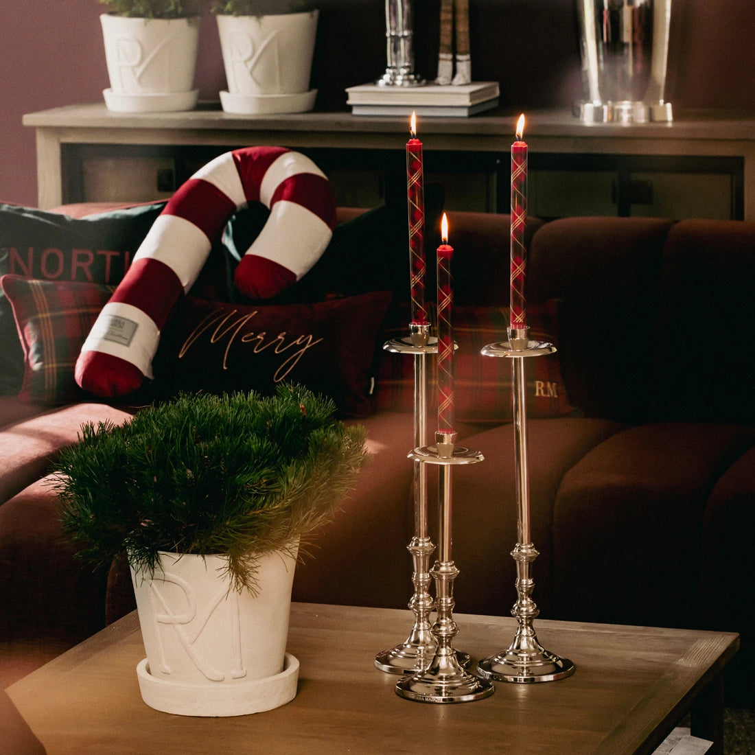 Tartan Dinner Candles 2 pieces - Lyhdyt ja kynttilät