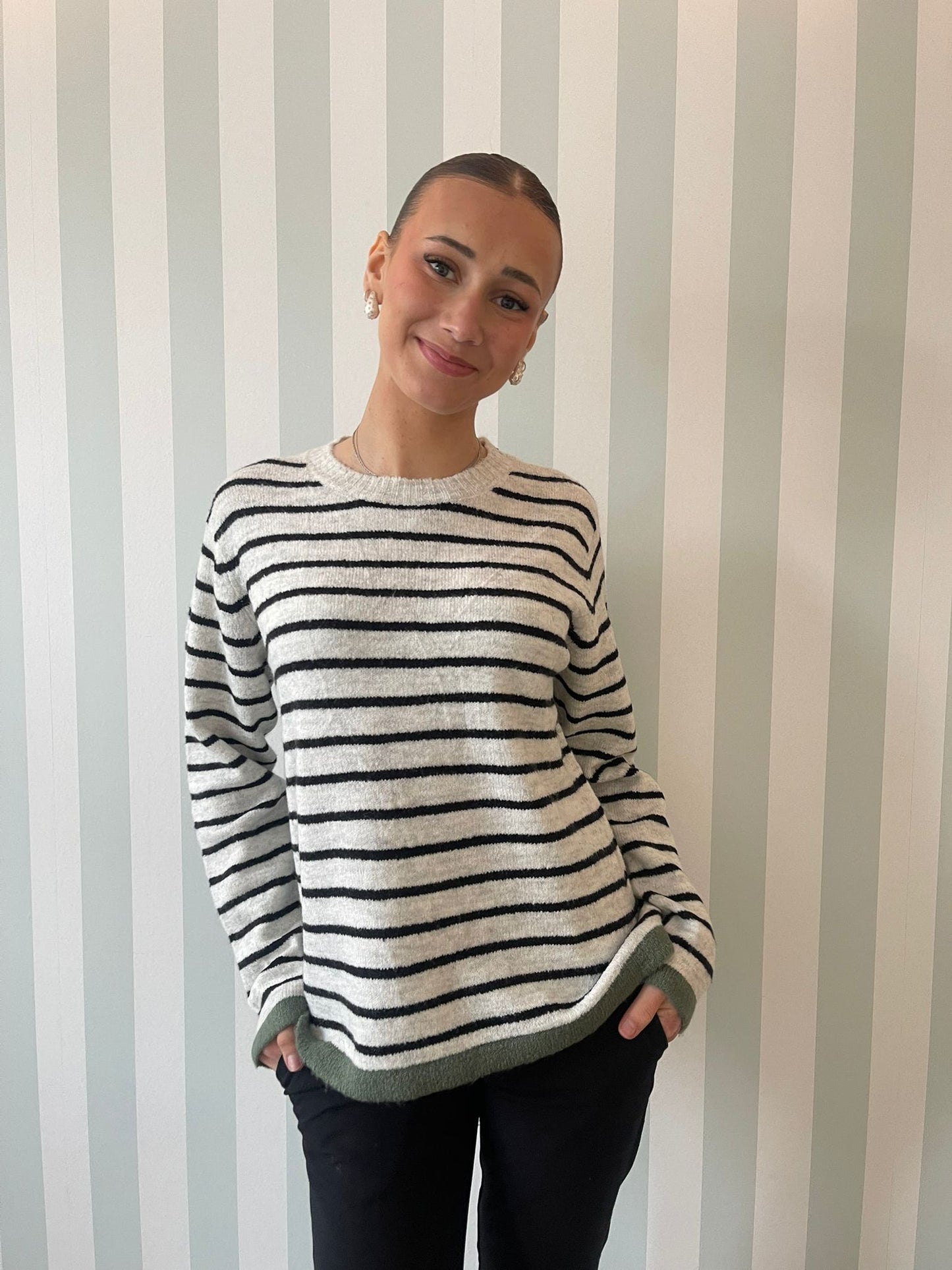 Raita neule - Apparel & Accessories > Clothing > Shirts & Tops