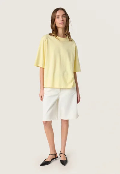 Jina Basic T-Paita