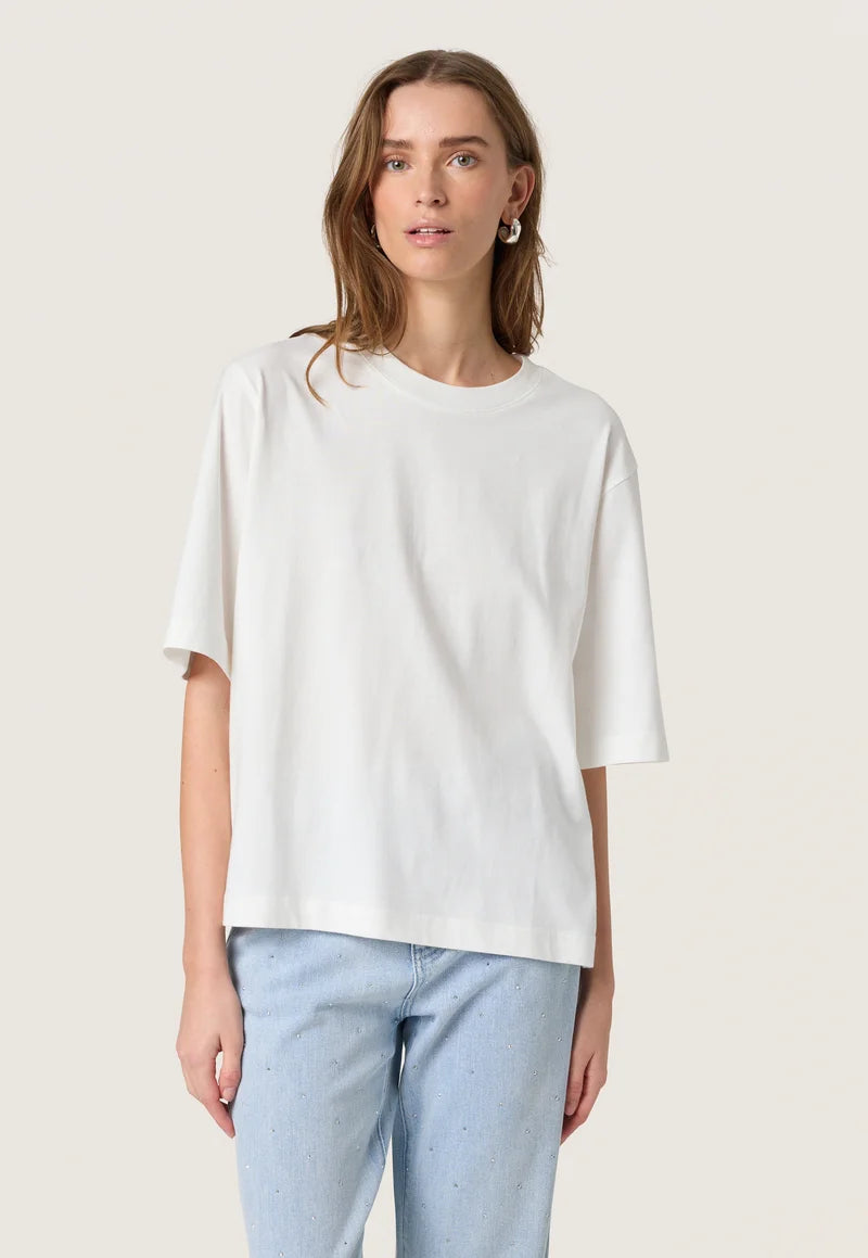 Jina Basic T-Paita