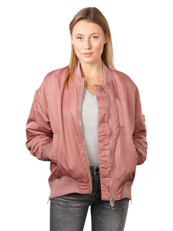 Ruby Bomber Takki - Takit