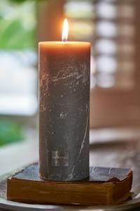 Rustic Grey Candle 7x18 Rustiikkinen kynttila, vari harmaa, koko 7x18cm