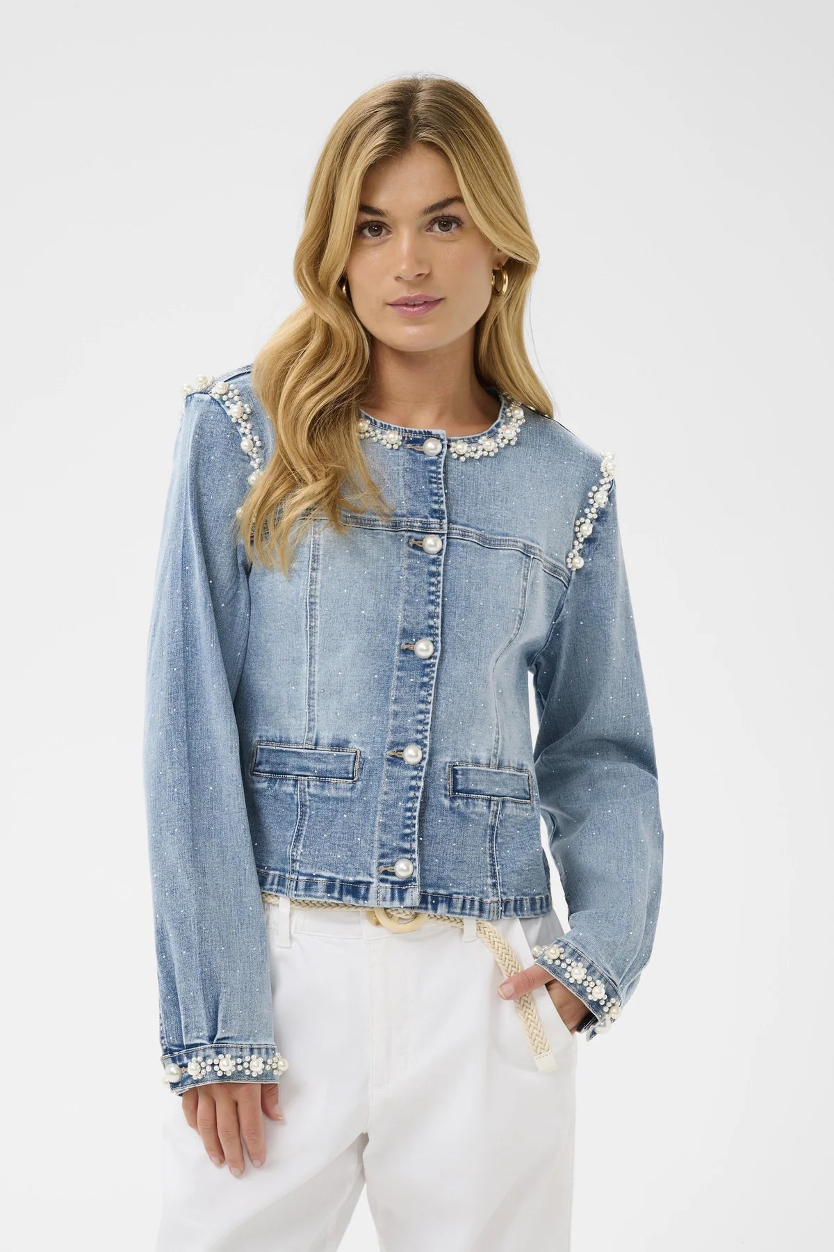 Farkkutakki Helmillä