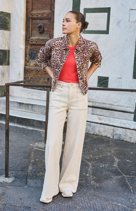 Vaaleat Leveälahkeiset Farkut