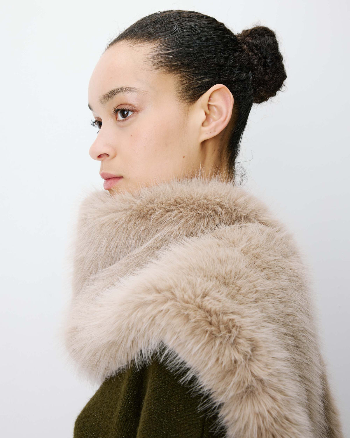 Amina Karva Kaulus