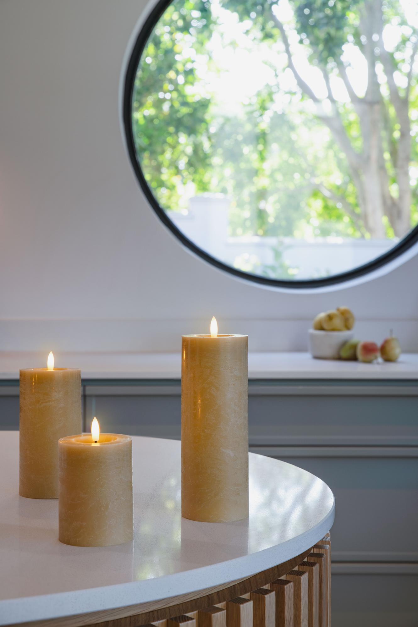 LED Pilarikynttilä 100mm