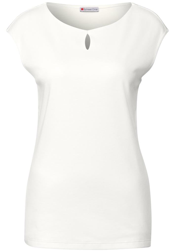 Ada T-Paita