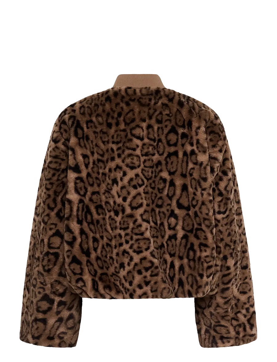 Leona Estacia Bomber Takki